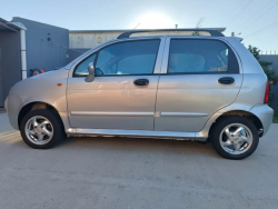 Chery QQ  hatchback ofrecido en Las Piedras 