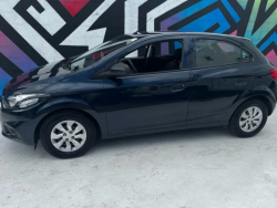 Chevrolet Onix  hatchback ofrecido en Brazo Oriental 