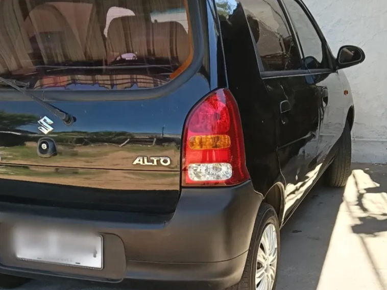 Imagen del Suzuki 2013  0.8 listo para la venta  