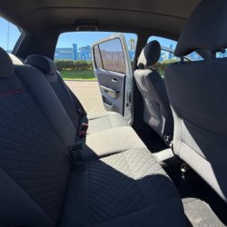 Venta en Uruguay de Volkswagen Crossfox  4 puertas 