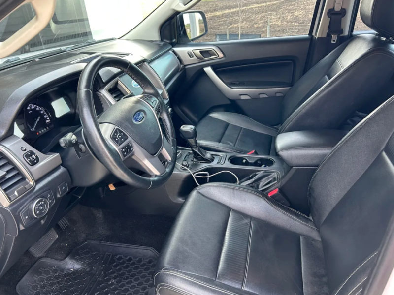 Venta en Uruguay de Ford Ranger  4 puertas 