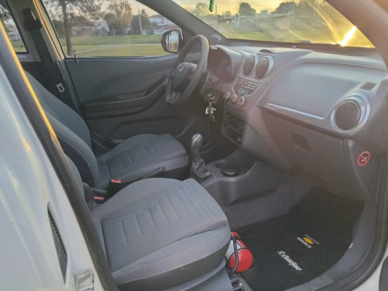 Chevrolet Montana Precio