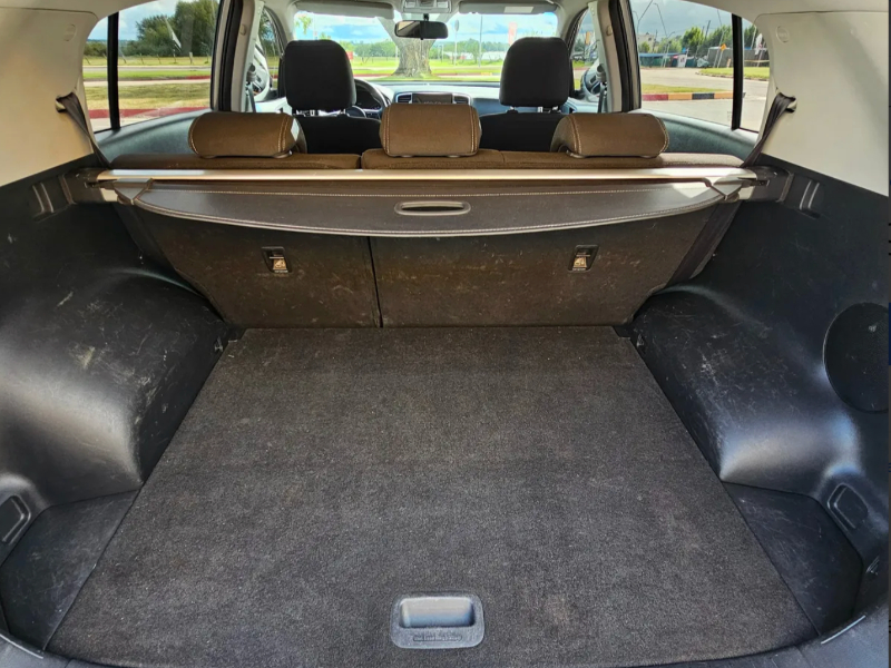 vista interna del Kia