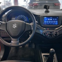 Venta en Uruguay de Suzuki Baleno  4 puertas 