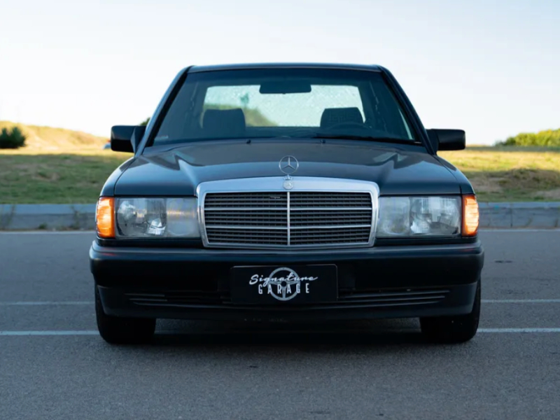 Venta en Uruguay de Mercedes-Benz 190e  4 puertas 