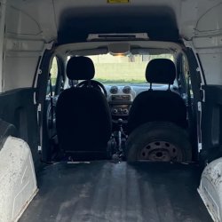 Fiat Fiorino  furgón ofrecido en Piriápolis 
