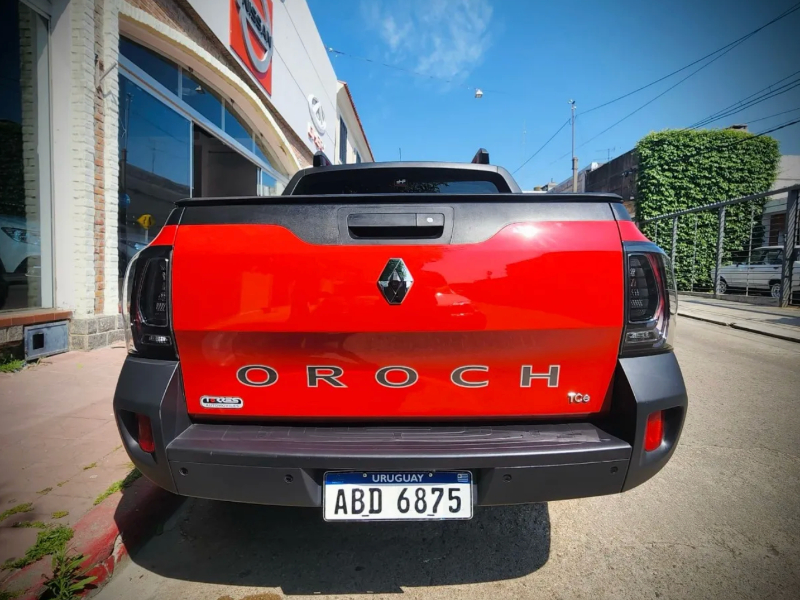 Renault Oroch  pickup ofrecido en Canelones 