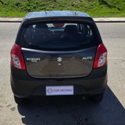Suzuki Alto  hatchback ofrecido en La Blanqueada 