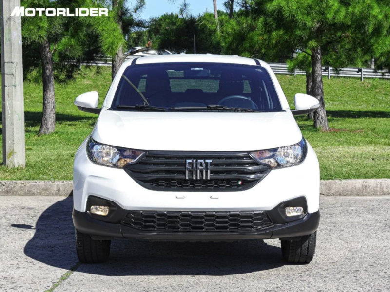 Fiat Strada  pickup ofrecido en Carrasco 