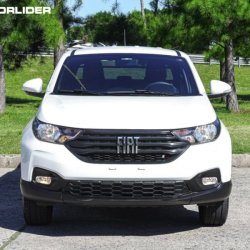 Fiat Strada  pickup ofrecido en Carrasco 