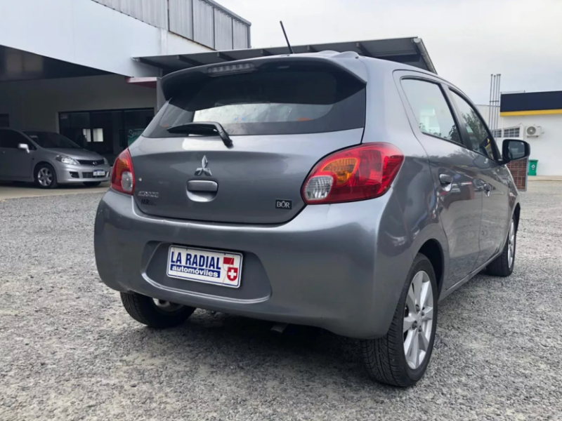 Imagen del Mitsubishi 2015  1.2 listo para la venta  