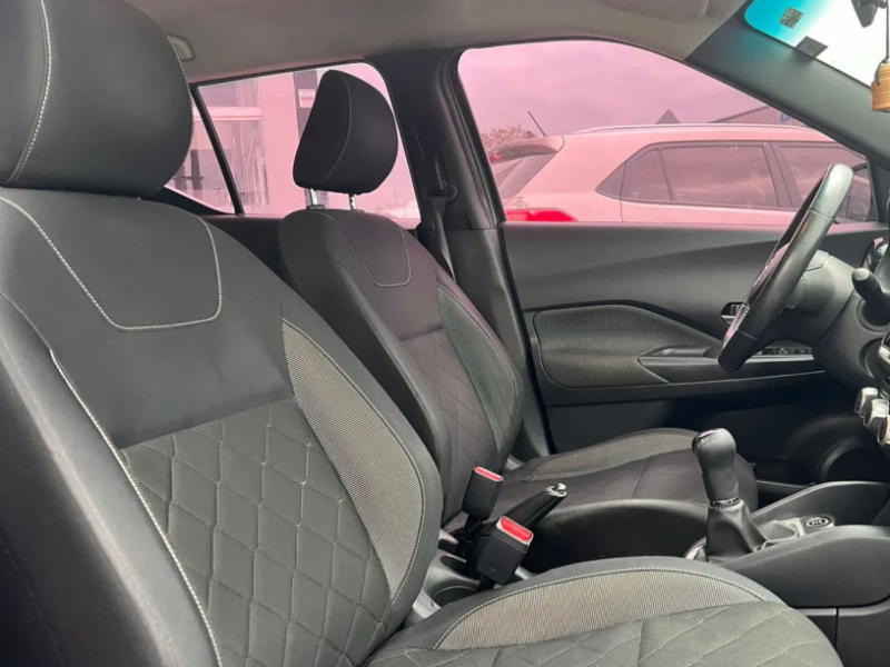 Nissan Kicks  suv ofrecido en Pando 