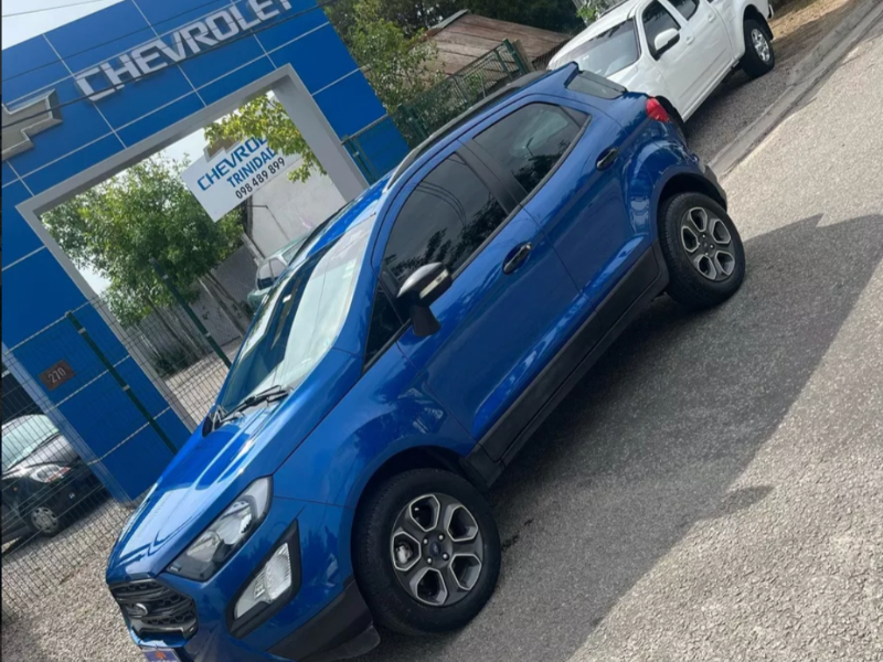 Venta en Uruguay de Ford EcoSport  4 puertas 