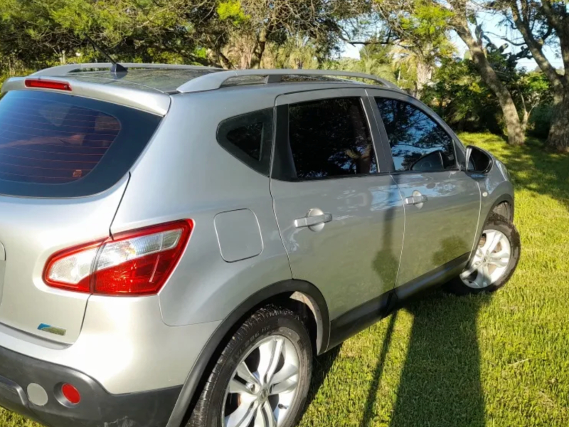 Imagen del Nissan 2013  2.0 listo para la venta  