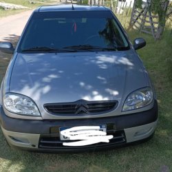 Citroën Saxo  hatchback ofrecido en Minas 