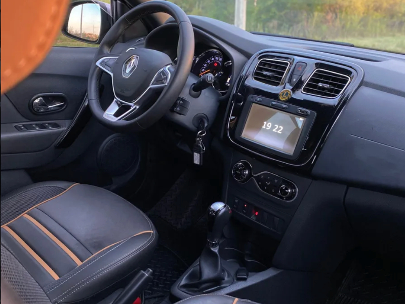 Modelo Stepway por dentro