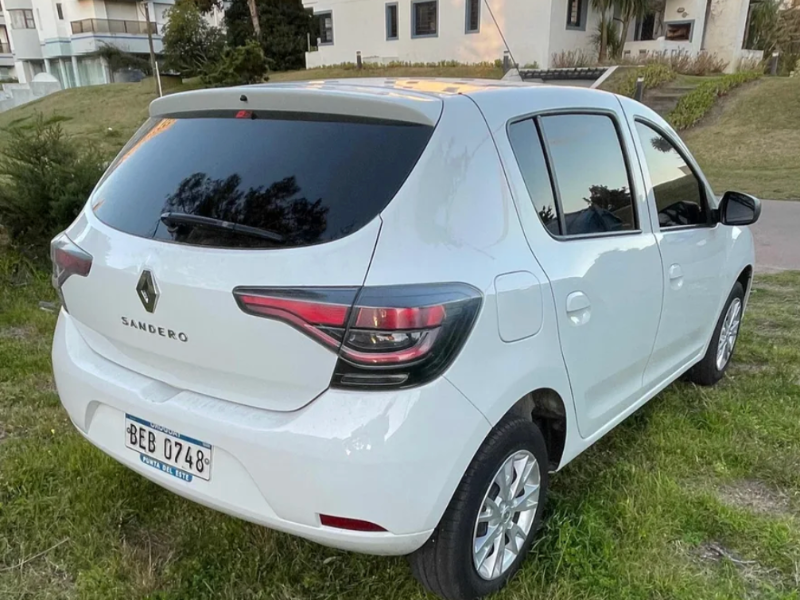 Imagen de  Manual  2022 Renault Sandero