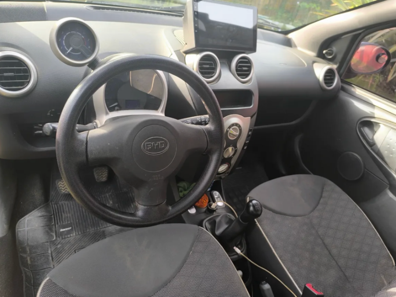 Venta en Uruguay de BYD Fo  4 puertas 