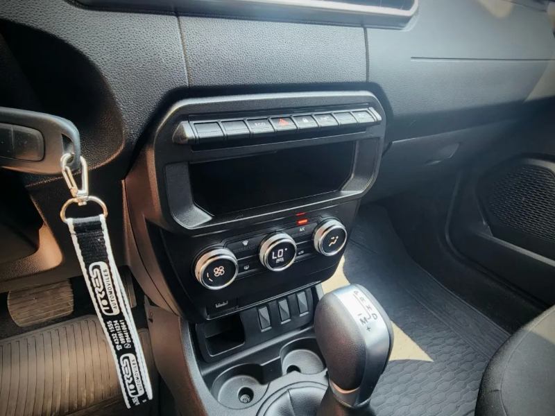 Renault Oroch Precio