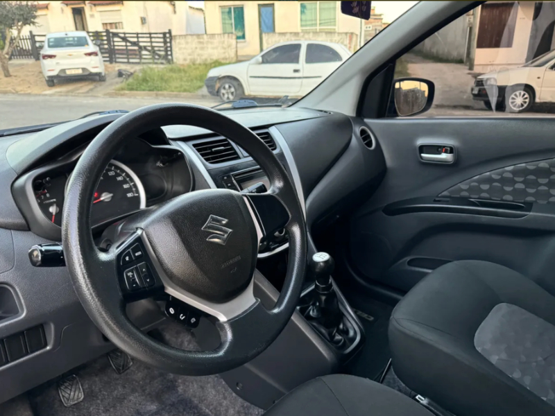 Venta en Uruguay de Suzuki Celerio  4 puertas 