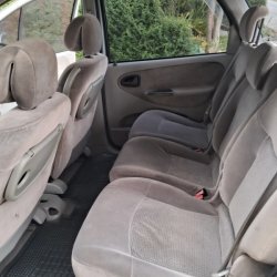 Modelo Scenic2 por dentro