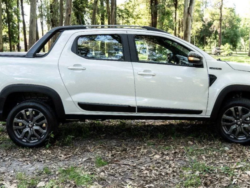 Fiat Strada  pickup ofrecido en Melo 