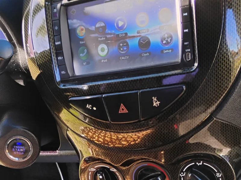 Venta en Uruguay de Gelly LC  4 puertas 