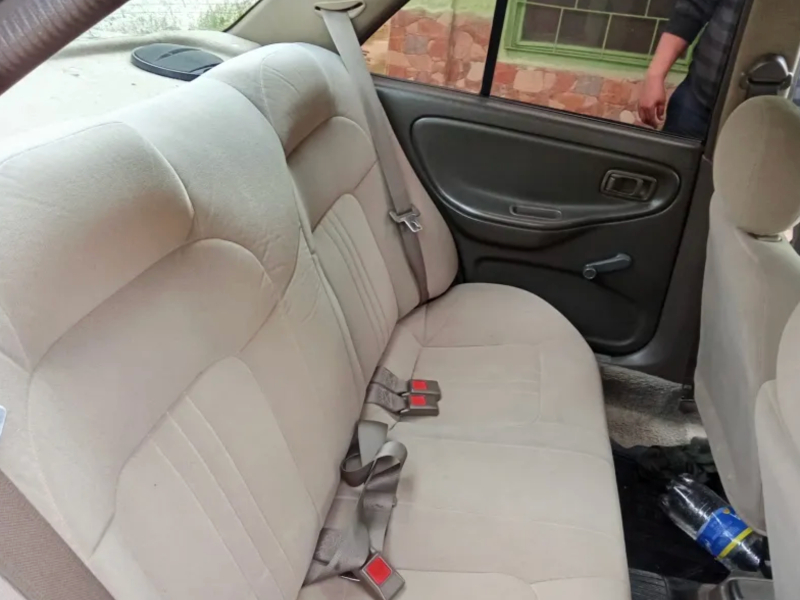 Venta en Uruguay de Nissan Sentra  4 puertas 