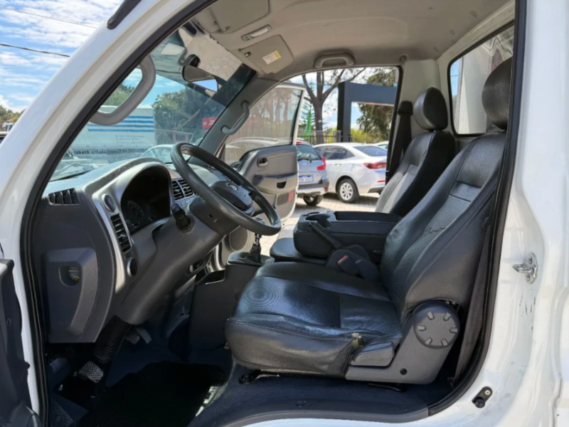 Venta en Uruguay de Kia Bongo  2 puertas 