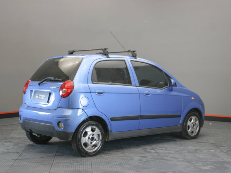 Chevrolet Spark  hatchback ofrecido en Ciudad de la Costa 