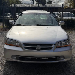 Foto: Honda Accord 1998 usado en Paso Carrasco, Canelones | US$ 3.690