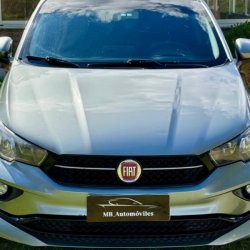 Fiat Cronos  sedán ofrecido en Pando 
