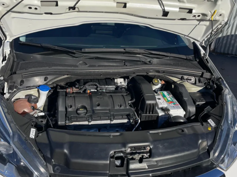 Modelo 208 por dentro