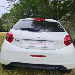 Venta en Uruguay de Peugeot 206  4 puertas 