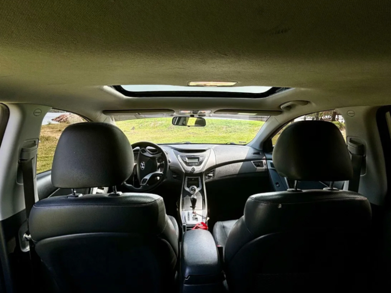 Imagen de  Automática  2012 Hyundai Elantra