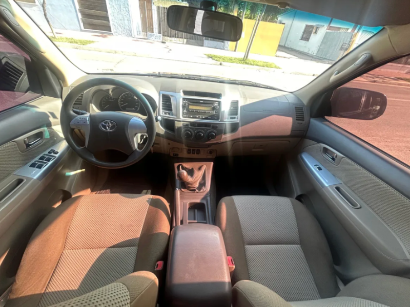 Imagen del Toyota 2013  2.7L-gasolina listo para la venta  