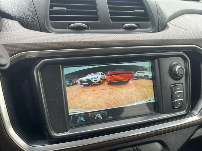 con motor 1.8 a la vista