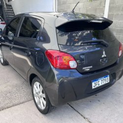 Mitsubishi Mirage  hatchback ofrecido en Fray Bentos 