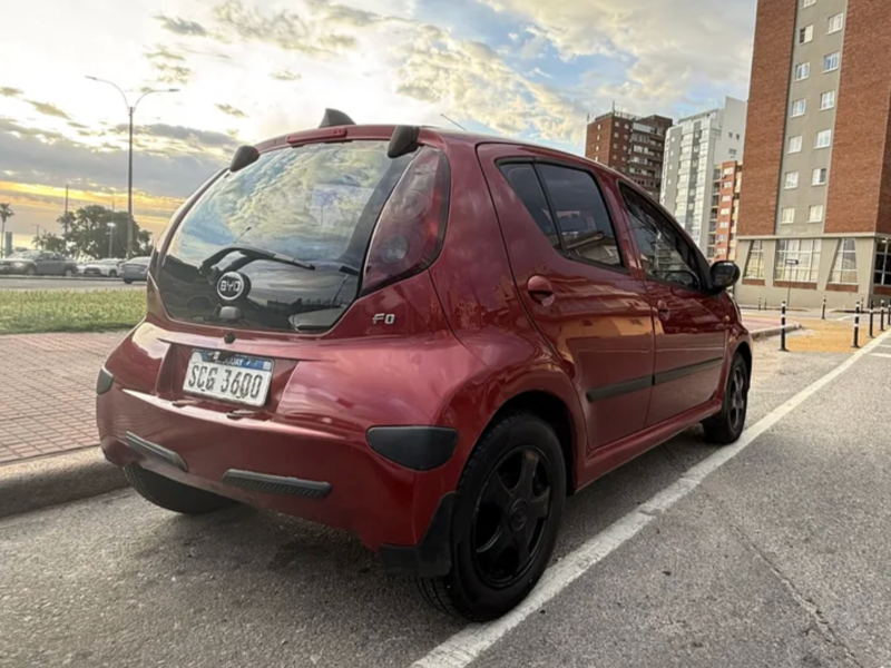 BYD Fo  hatchback ofrecido en Punta del Este 