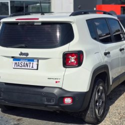 Jeep Renegade  suv ofrecido en Barros Blancos 