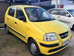 Hyundai Atos  hatchback ofrecido en La Paz 