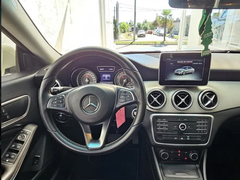 Mercedes-Benz Clase CLA Precio