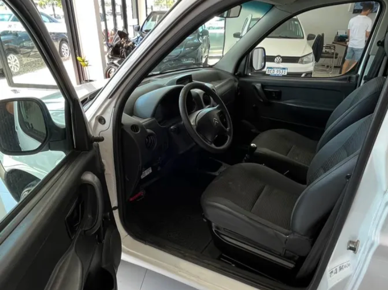 Citroën Berlingo  furgoneta ofrecido en Toledo 