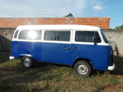 Kombi 1975 usado en venta