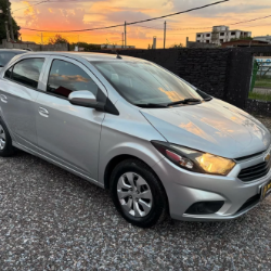 Foto: Chevrolet Onix 1.0 LT 2018