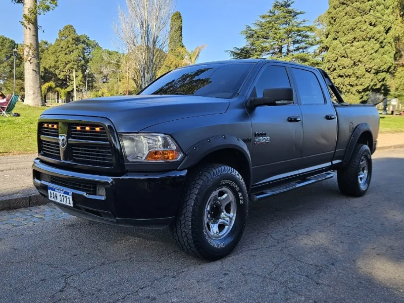Dodge usado en Montevideo