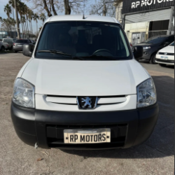 Foto: PEUGEOT PARTNER DIÉSEL 2023 en Montevideo : Usado en Venta