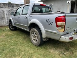 Venta en Uruguay de Great Wall Wingle  4 puertas 