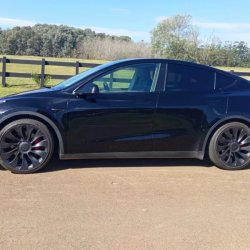 Tesla usado en Maldonado