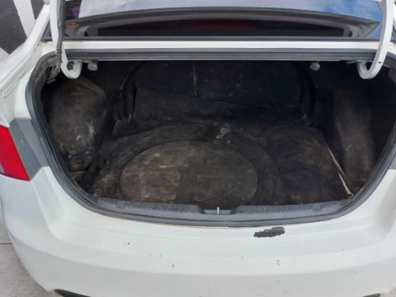 Venta en Uruguay de Kia Cerato  4 puertas 